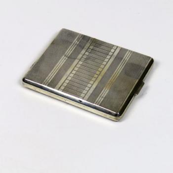 Stříbrná tabatěrka Stříbrná tabatěrka